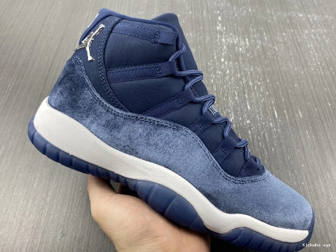 11 MIDNIGHT WMNS JORDAN NAVY AR0715-441 VELVET AIR 0527